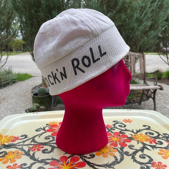 Vintage Hat - Picture 2 of 7